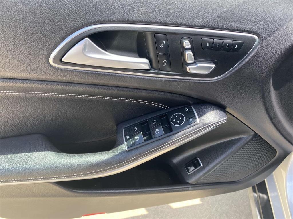 used 2019 Mercedes-Benz GLA 250 car, priced at $20,495