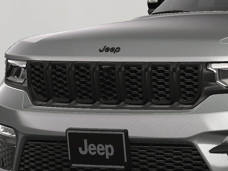 new 2025 Jeep Grand Cherokee car, priced at $47,655