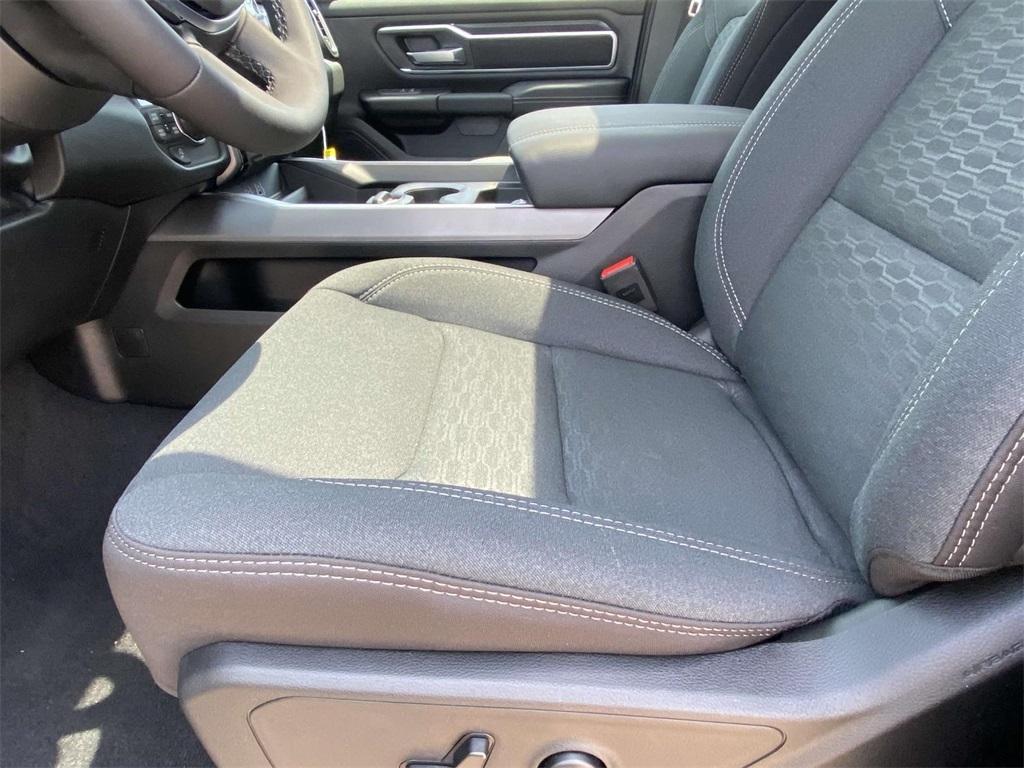 new 2025 Ram 1500 car, priced at $48,995
