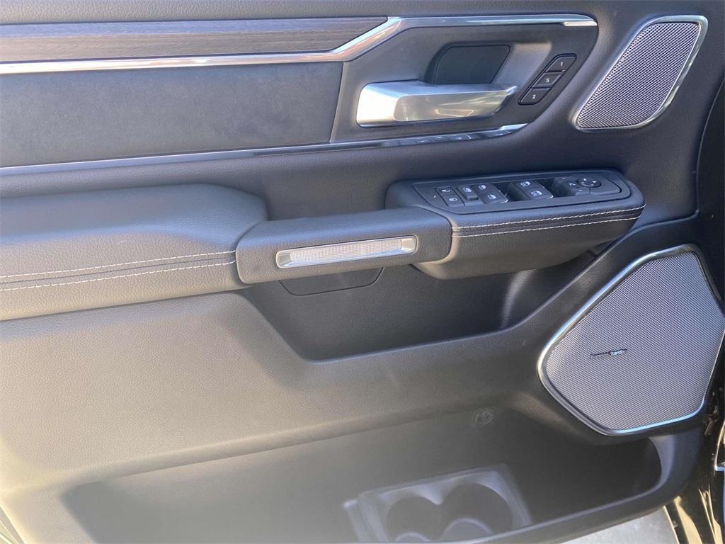 new 2025 Ram 1500 car, priced at $62,242