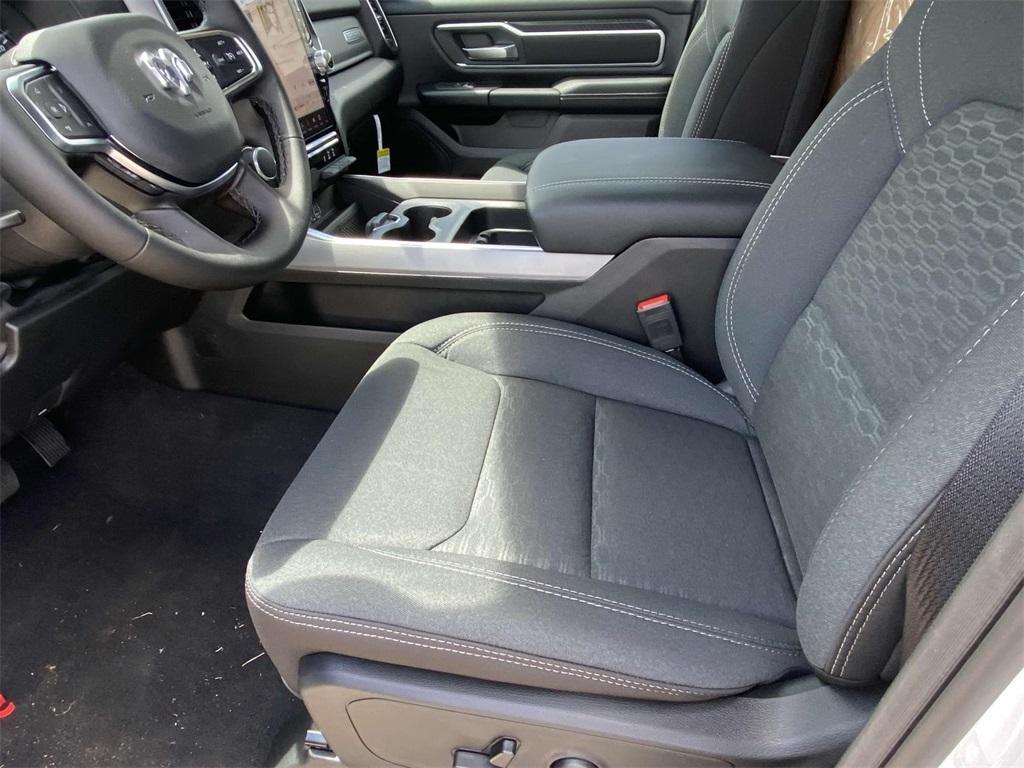 new 2025 Ram 1500 car, priced at $43,995