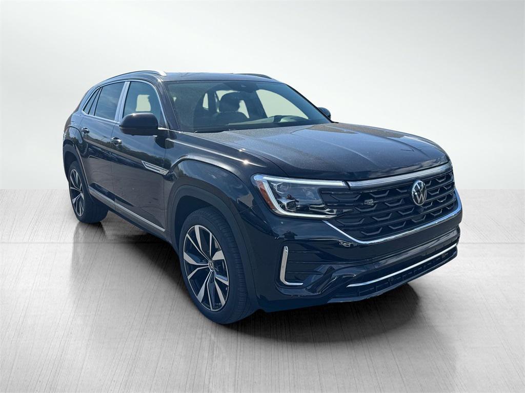 new 2026 Volkswagen Atlas Cross Sport car, priced at $53,489
