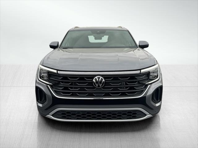 new 2024 Volkswagen Atlas Cross Sport car, priced at $40,146