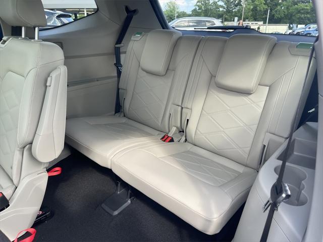 new 2025 Volkswagen Atlas car, priced at $46,496