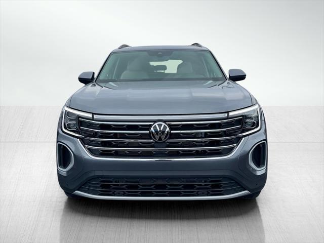 new 2025 Volkswagen Atlas car, priced at $45,061