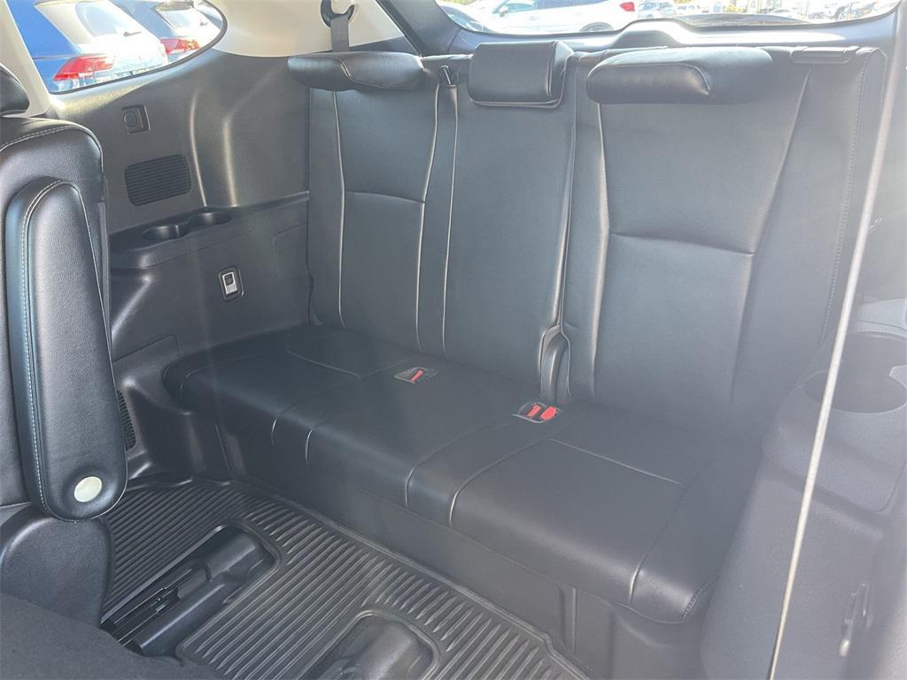 used 2022 Toyota Highlander Hybrid car, priced at $42,000