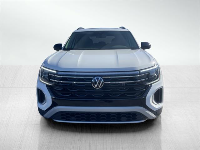 new 2025 Volkswagen Atlas car, priced at $45,661