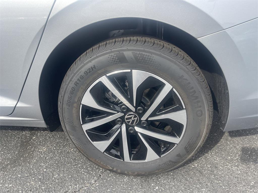 new 2025 Volkswagen Jetta car, priced at $23,338