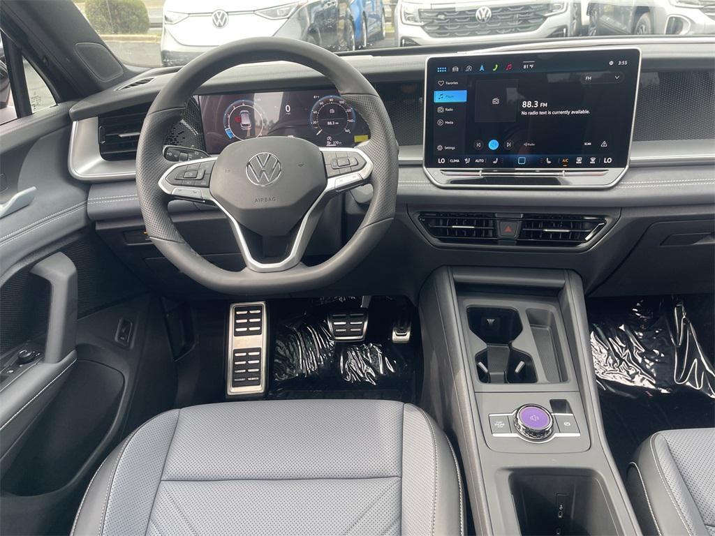 new 2025 Volkswagen Tiguan car, priced at $36,187