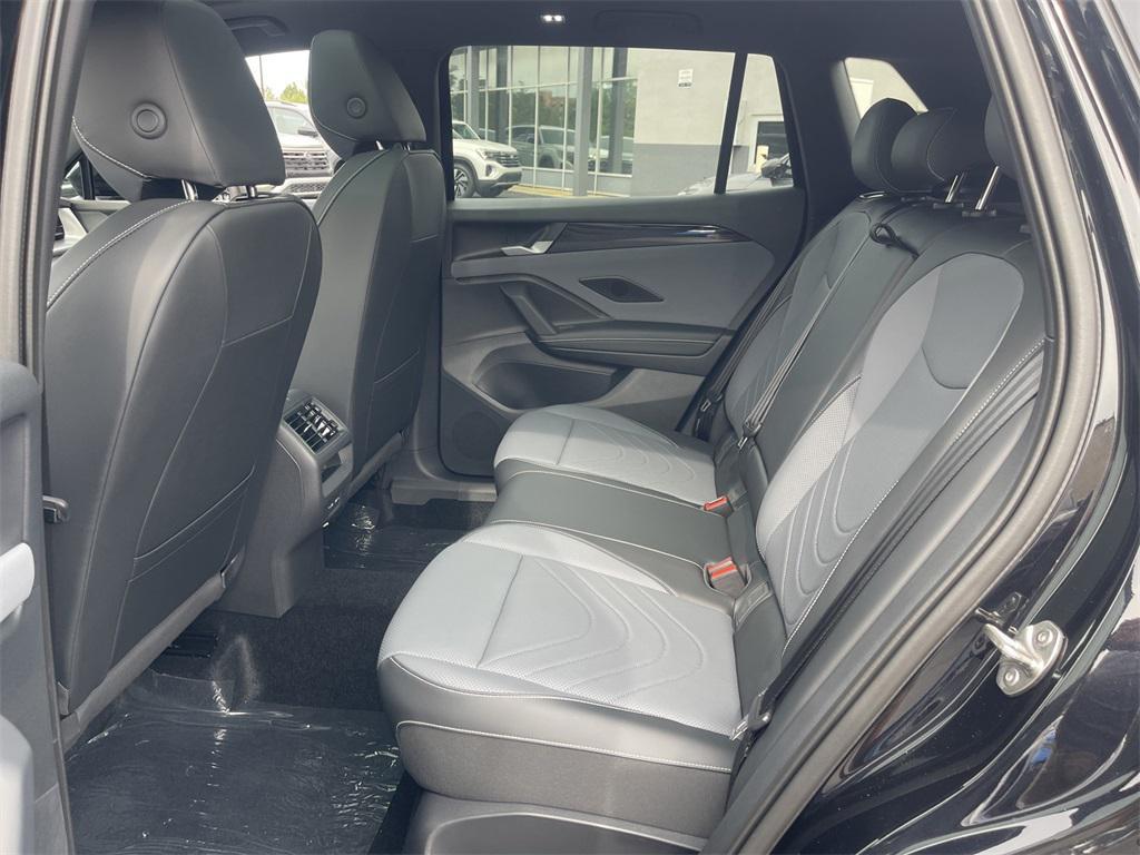 new 2025 Volkswagen Tiguan car, priced at $36,187