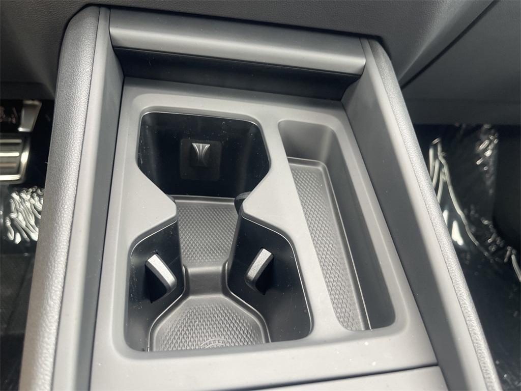 new 2025 Volkswagen Tiguan car, priced at $36,187