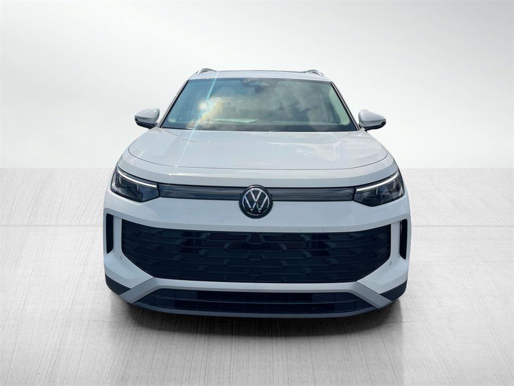 new 2025 Volkswagen Tiguan car, priced at $34,709