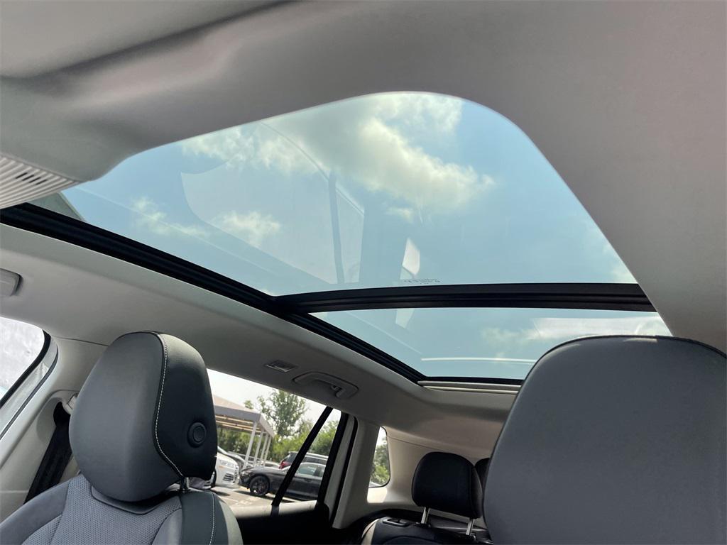 new 2025 Volkswagen Tiguan car, priced at $34,709