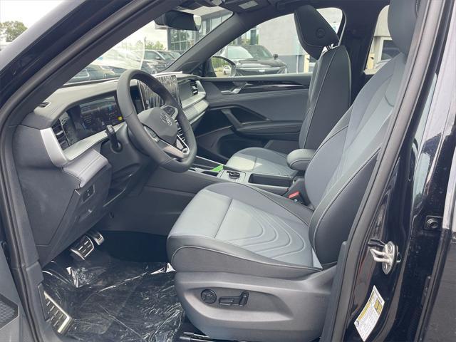 new 2025 Volkswagen Tiguan car, priced at $38,145