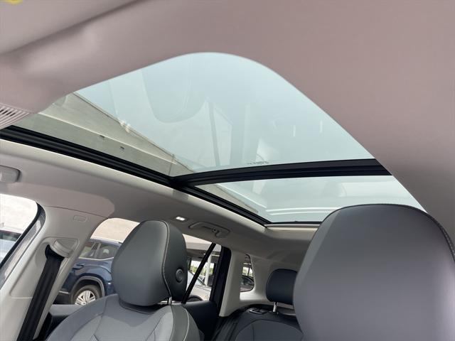 new 2025 Volkswagen Tiguan car, priced at $35,709