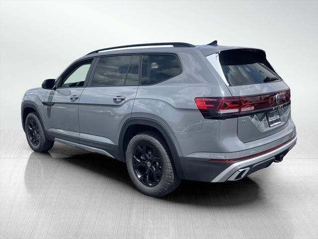 new 2025 Volkswagen Atlas car, priced at $46,914