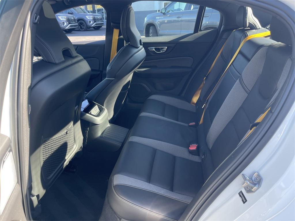 used 2021 Volvo S60 Recharge Plug-In Hybrid car, priced at $39,990