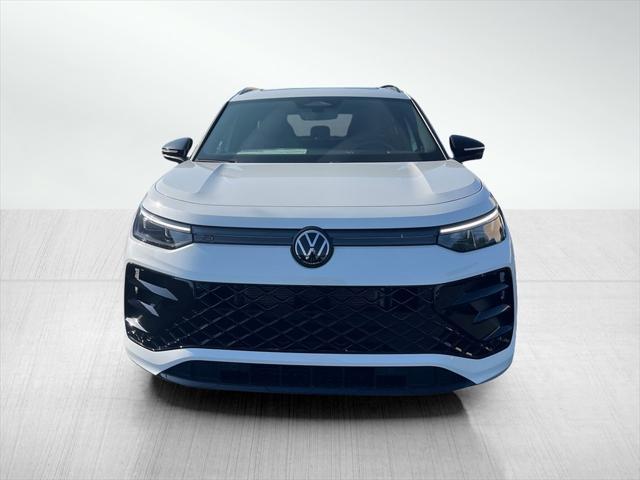 new 2025 Volkswagen Tiguan car, priced at $38,582