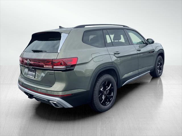 new 2025 Volkswagen Atlas car, priced at $48,175