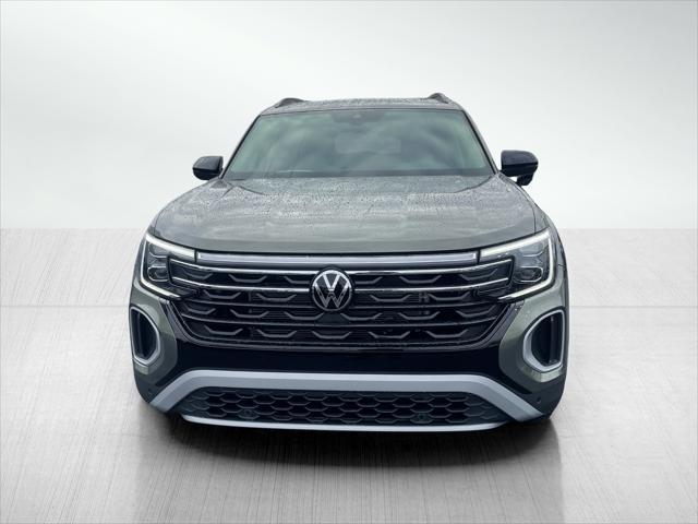 new 2025 Volkswagen Atlas car, priced at $48,175