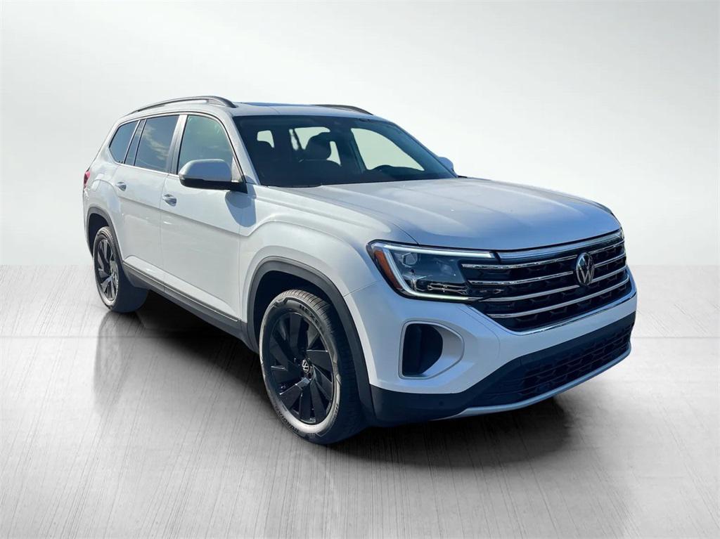 new 2026 Volkswagen Atlas car, priced at $48,010