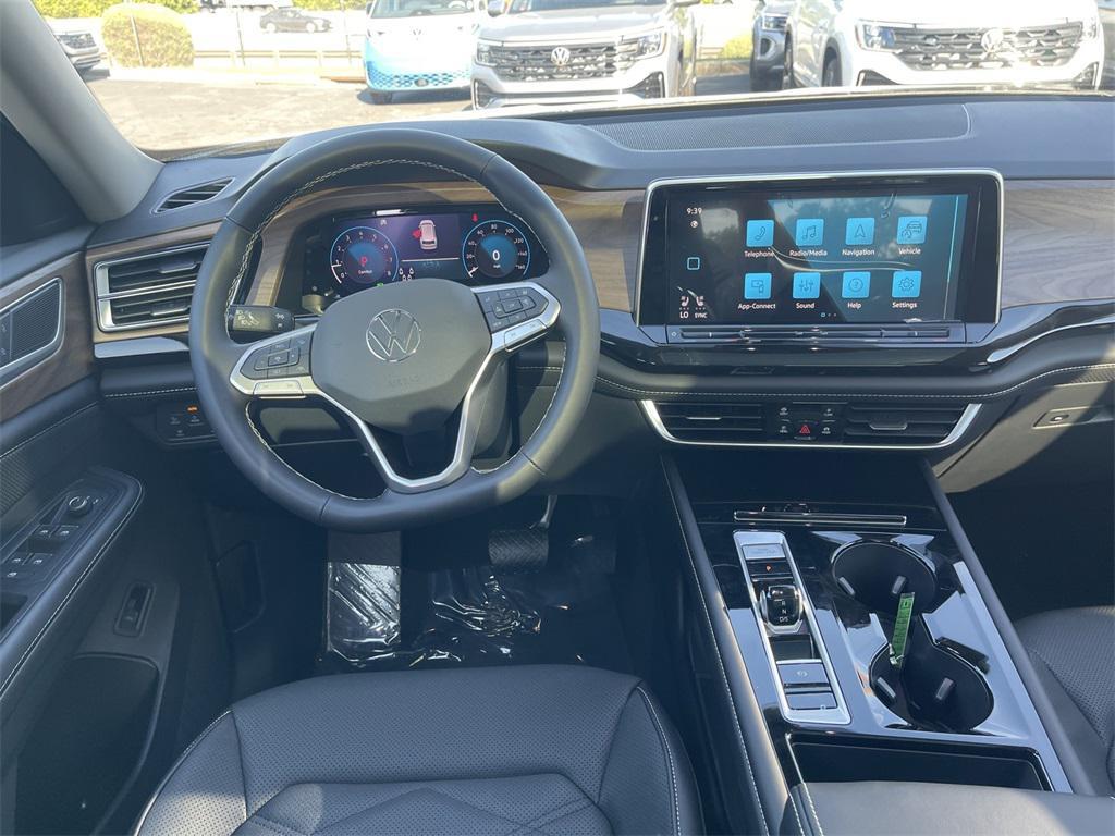 new 2026 Volkswagen Atlas car, priced at $48,010