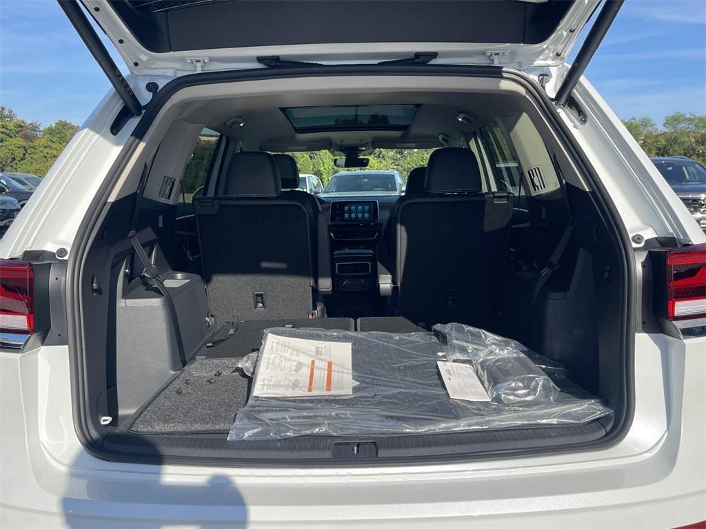 new 2026 Volkswagen Atlas car, priced at $48,010