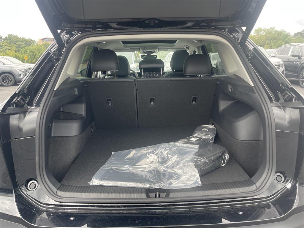 new 2025 Volkswagen Tiguan car, priced at $36,111