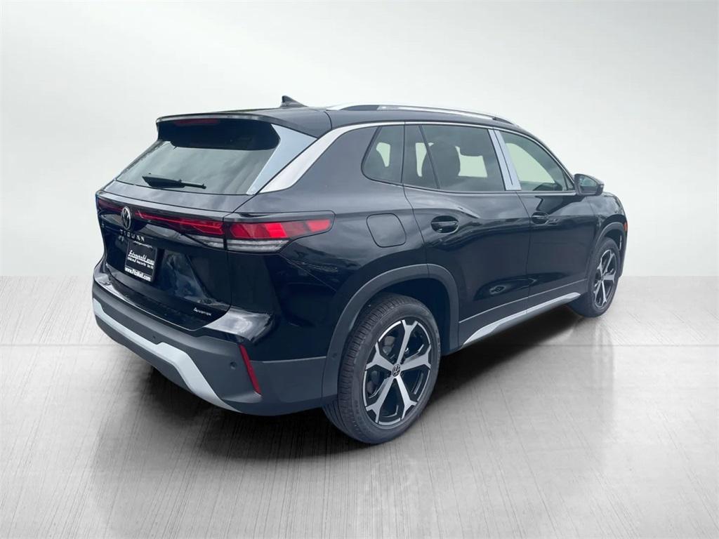 new 2025 Volkswagen Tiguan car, priced at $36,111