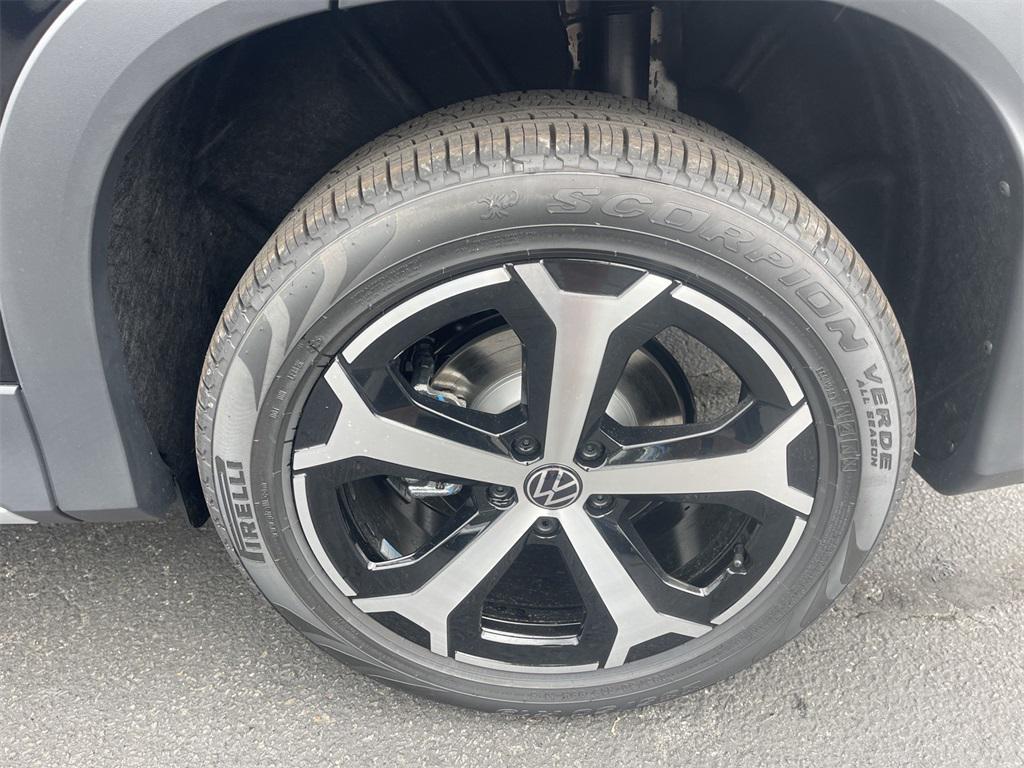 new 2025 Volkswagen Tiguan car, priced at $36,111