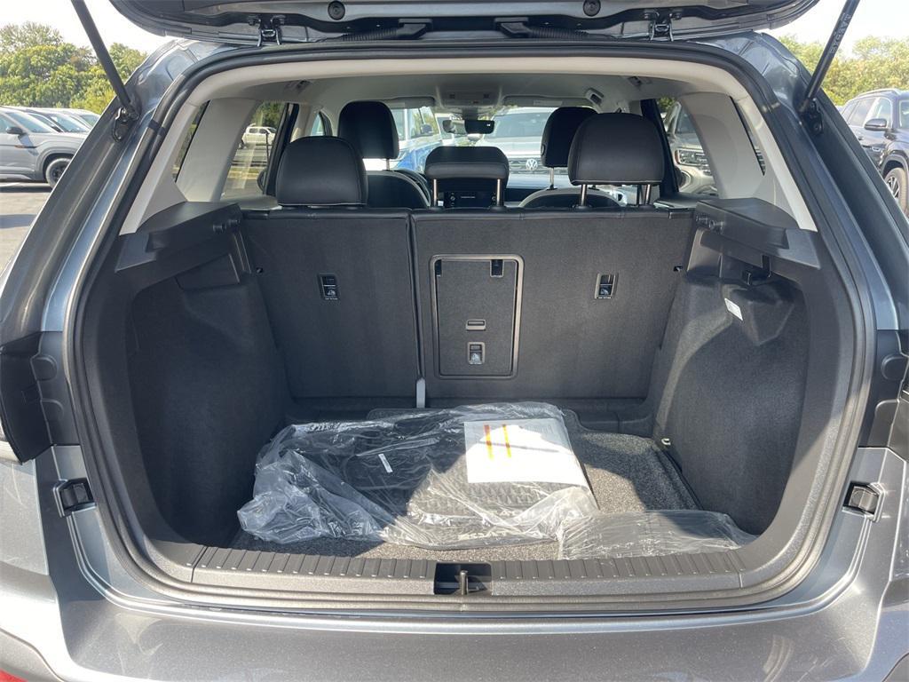 used 2025 Volkswagen Taos car, priced at $25,991