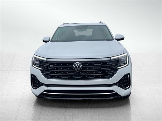 new 2025 Volkswagen Atlas car, priced at $52,946