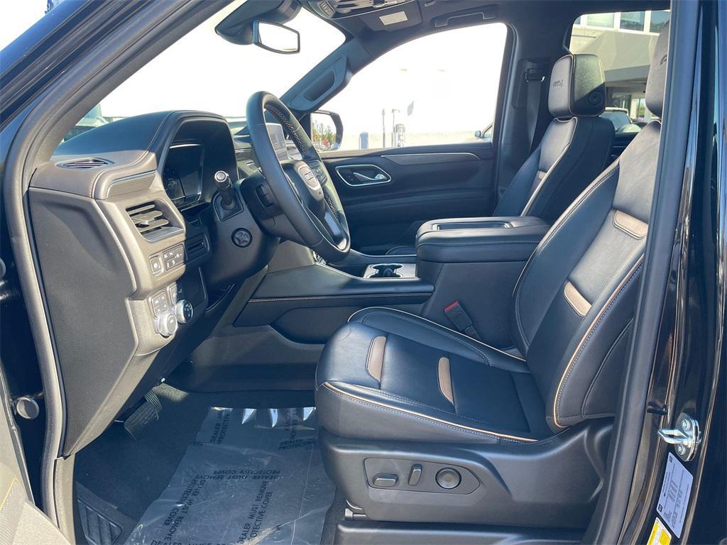 used 2024 GMC Yukon car, priced at $67,990