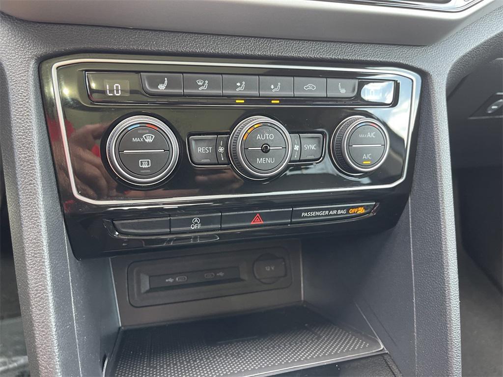 used 2022 Volkswagen Atlas car