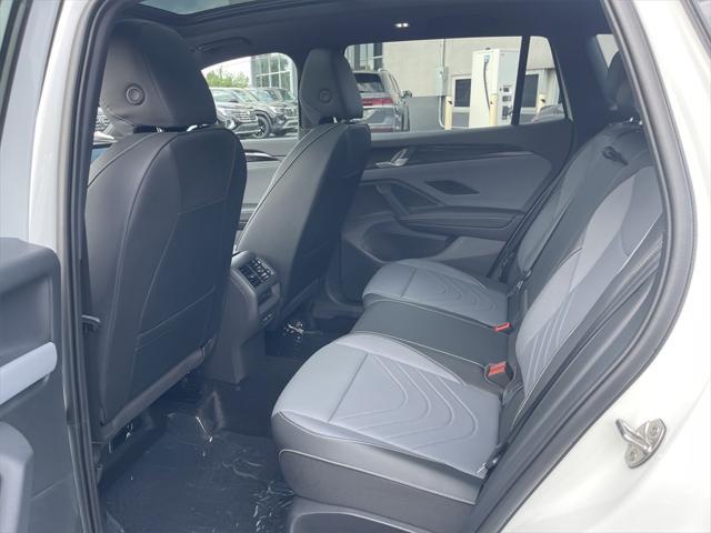 new 2025 Volkswagen Tiguan car, priced at $38,582