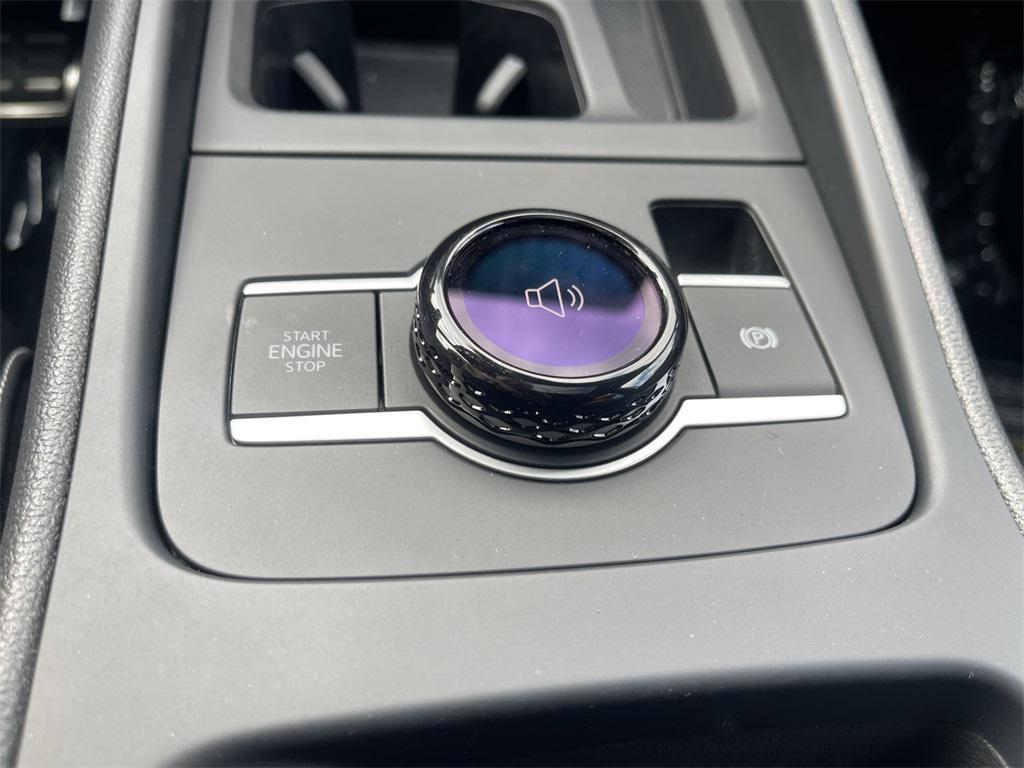 new 2025 Volkswagen Tiguan car, priced at $37,482