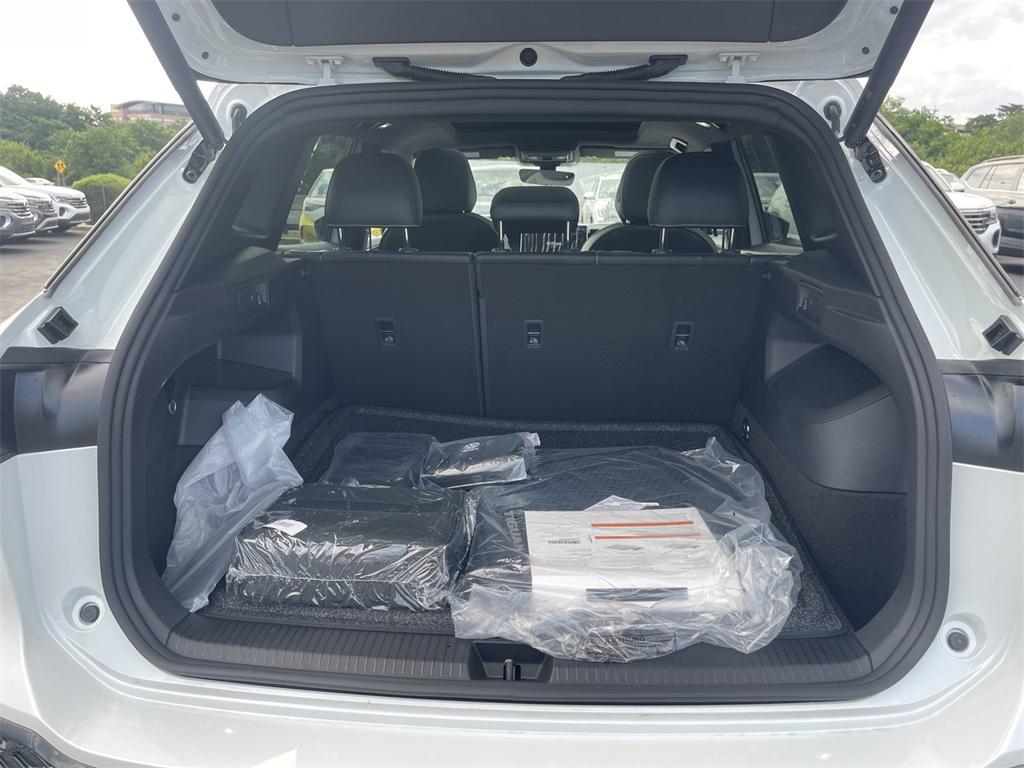 new 2025 Volkswagen Tiguan car, priced at $37,582