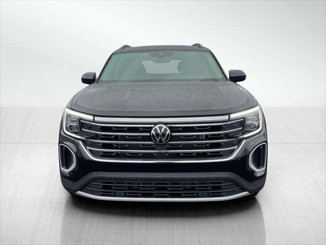 new 2024 Volkswagen Atlas car, priced at $39,691