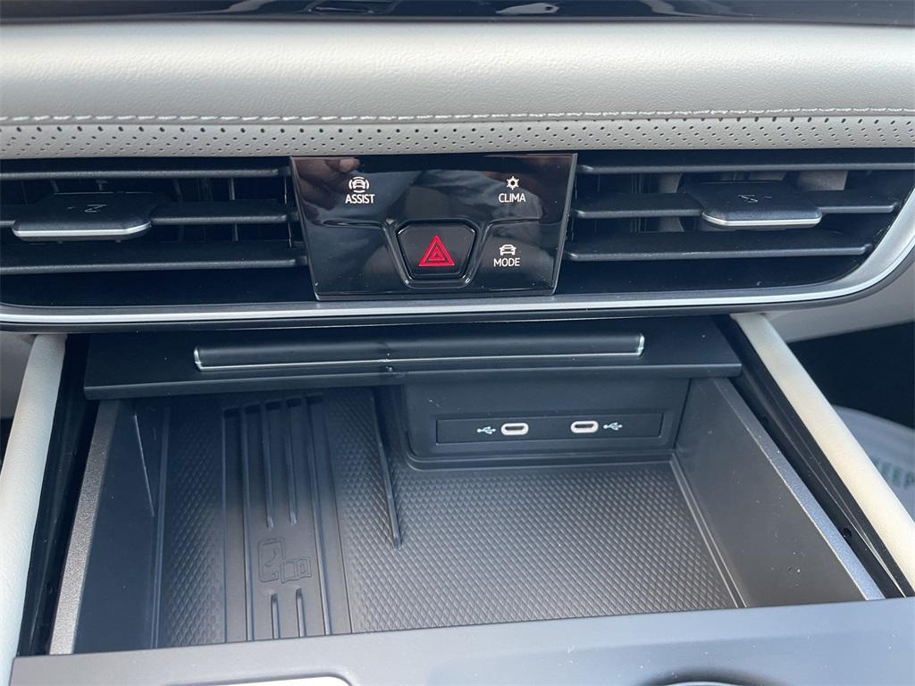 new 2026 Volkswagen Atlas car, priced at $40,133