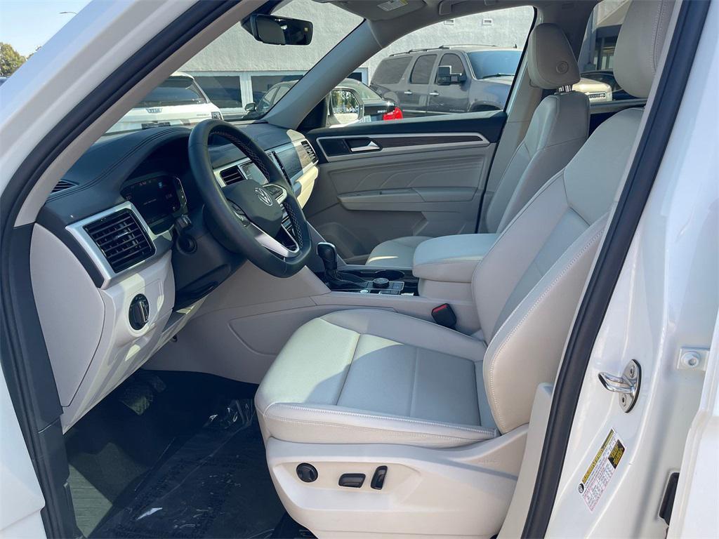 used 2022 Volkswagen Atlas car, priced at $29,990