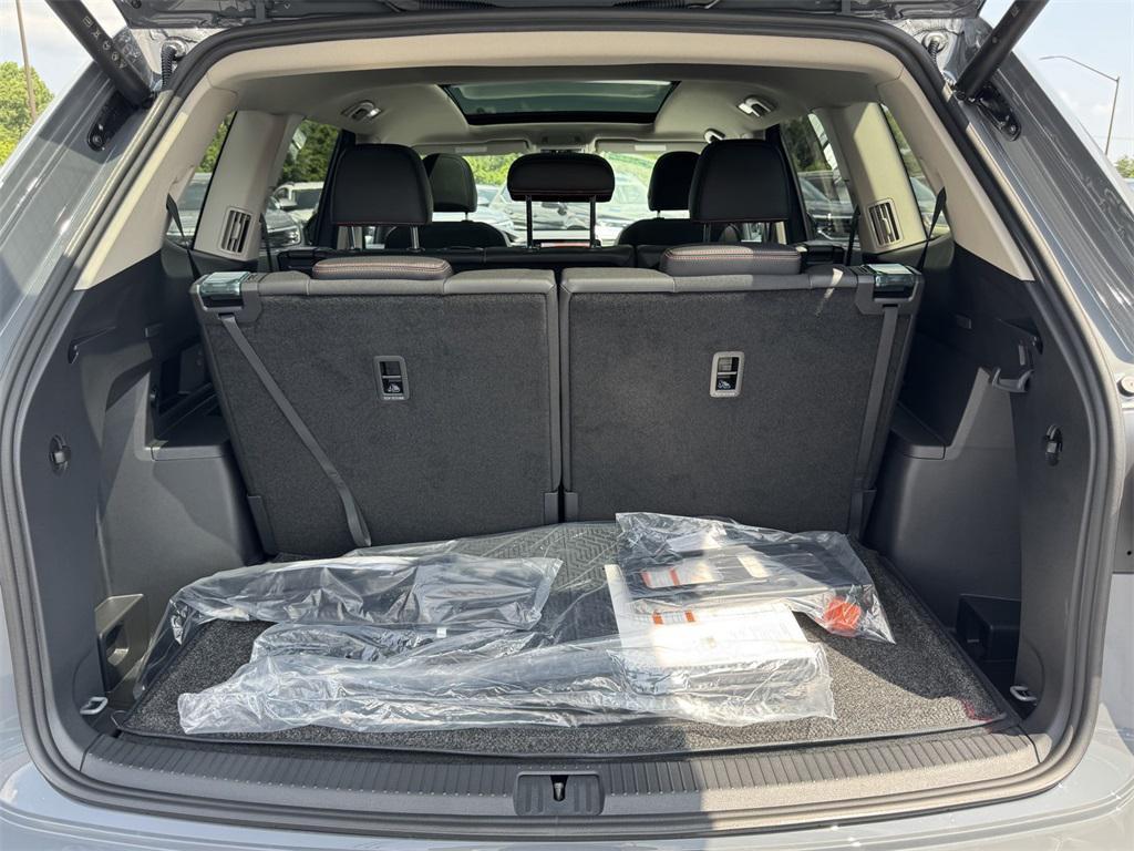 new 2025 Volkswagen Atlas car, priced at $46,189