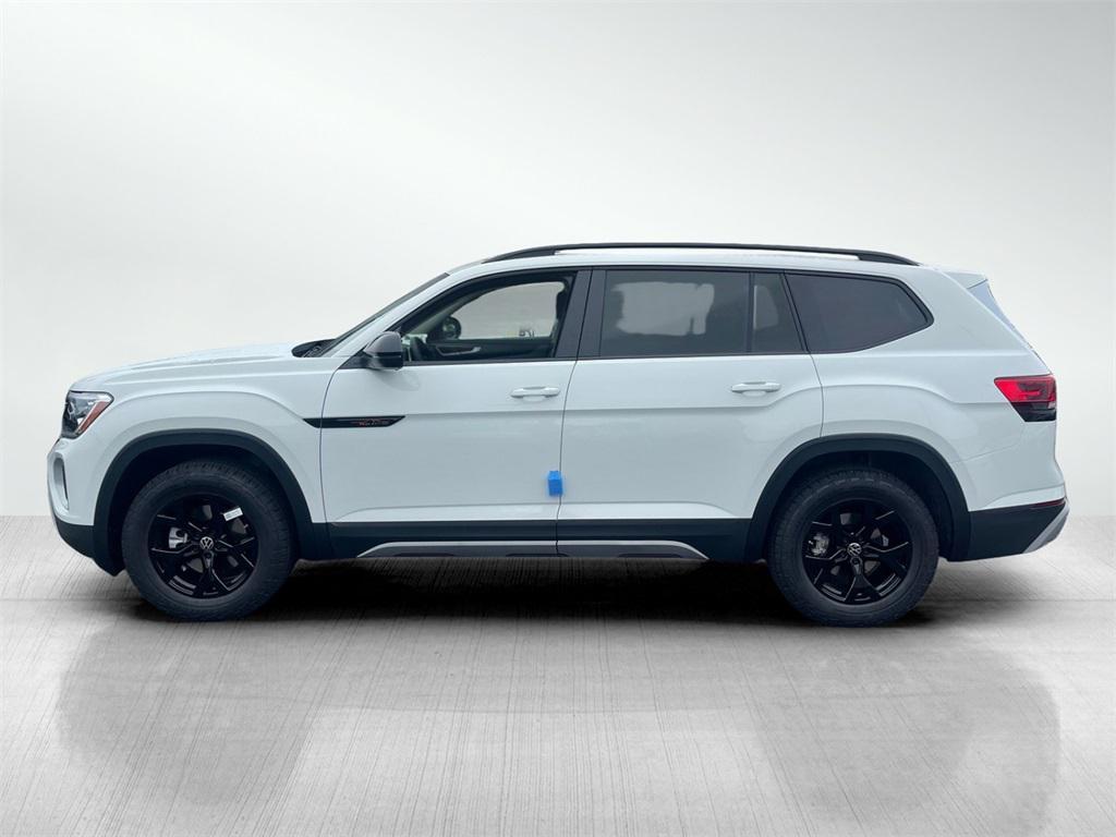 new 2025 Volkswagen Atlas car, priced at $47,175