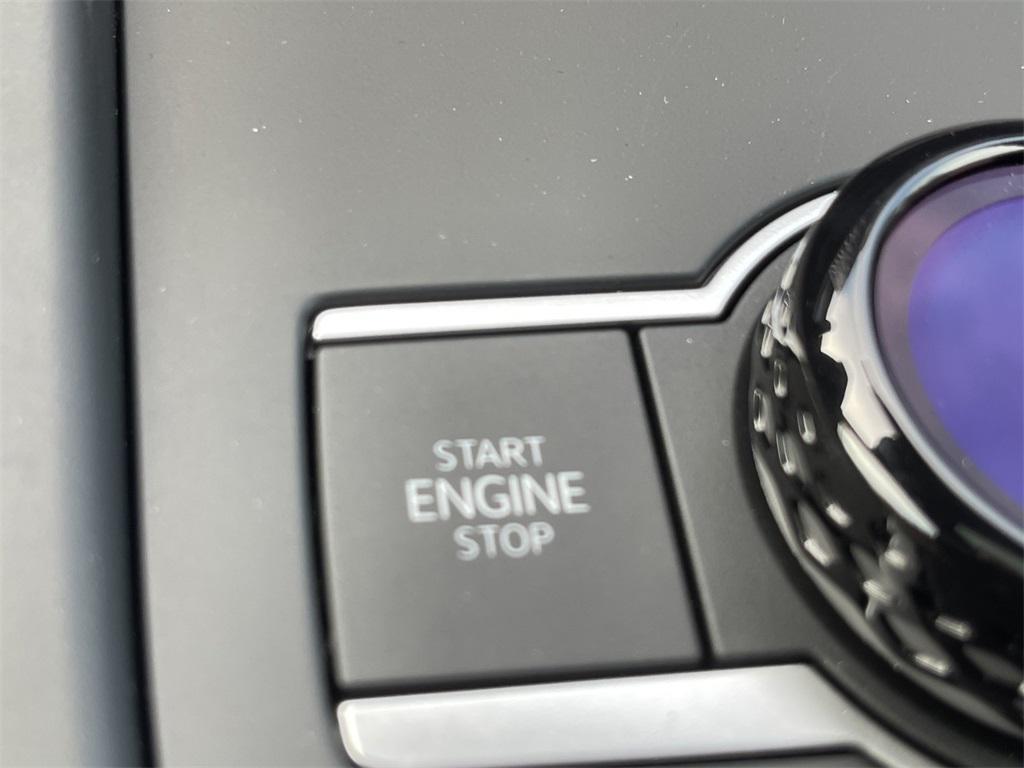 new 2025 Volkswagen Tiguan car, priced at $37,809