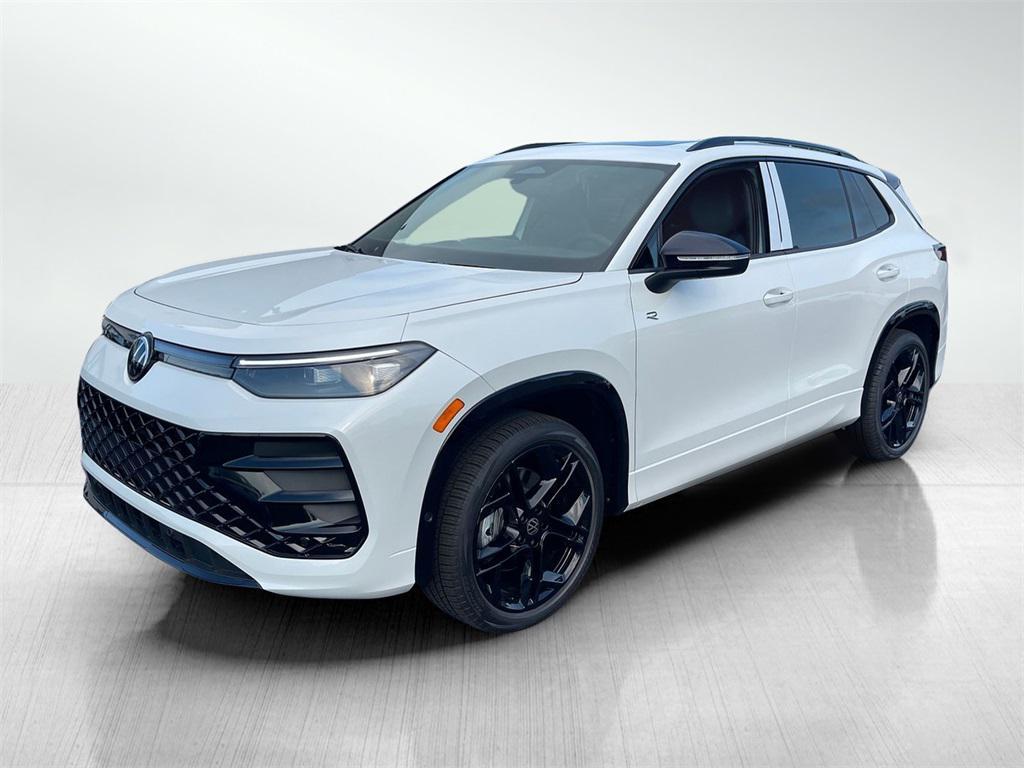 new 2025 Volkswagen Tiguan car, priced at $37,809