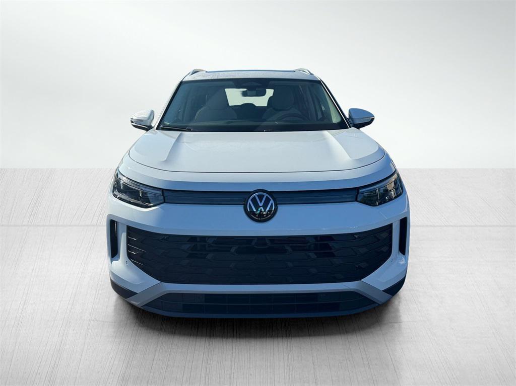 new 2025 Volkswagen Tiguan car, priced at $36,344