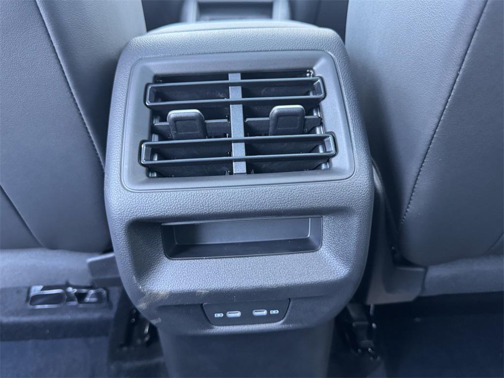 new 2025 Volkswagen Tiguan car, priced at $36,344