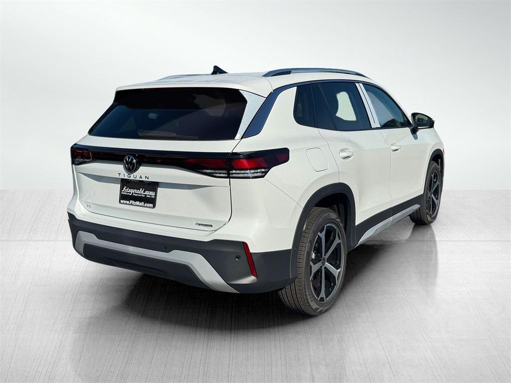 new 2025 Volkswagen Tiguan car, priced at $36,344