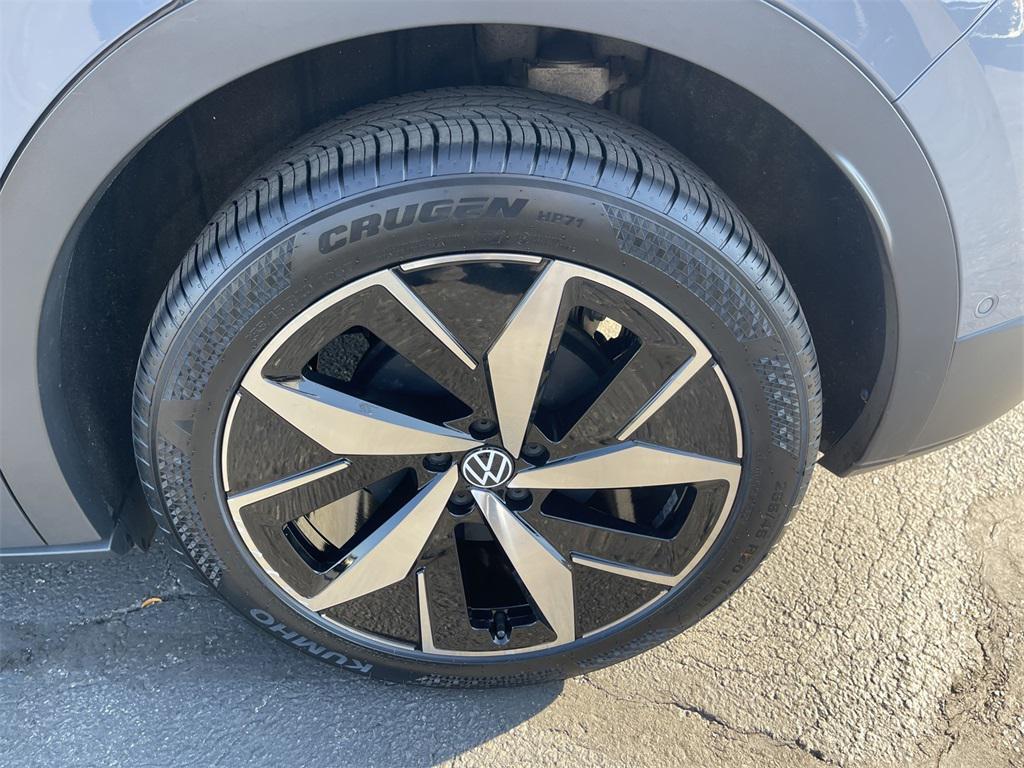 used 2023 Volkswagen ID.4 car, priced at $23,990