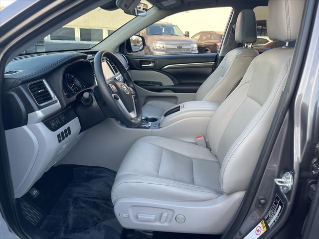 used 2019 Toyota Highlander car, priced at $31,990