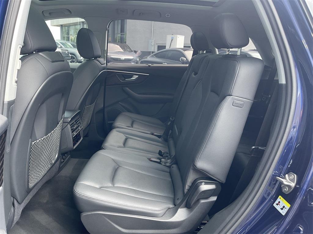 used 2023 Audi Q7 car, priced at $50,990